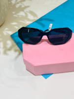 ⁦نظارات Swarovski الشمسية⁩ - الصورة ⁦4⁩