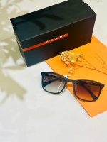 نظارة الشمسية من ماركة PRADA الأصلية