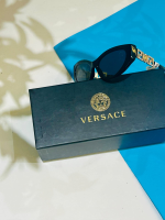 ⁦نظارة الشمسية من ماركة VERSACE الأصلية⁩ - الصورة ⁦2⁩