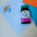 مكمل الفيتامينات والمعادن "Jamieson Vitacare 24".