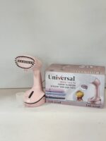 مكواة بخار يدوية محمولة من ماركة "Universal".